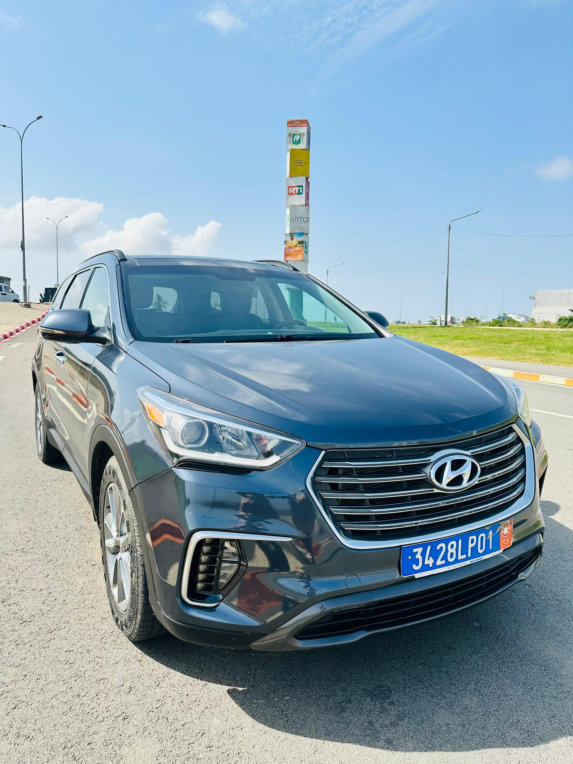 HYUNDAI SANTAFE